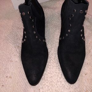 Steve Madden CABE booties size 9
